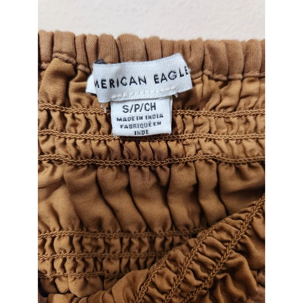 American Eagle Smocked Crop‎ Top Brown Long Sleeve Dobby Blouse Small S/P/CH - Picture 2 of 8